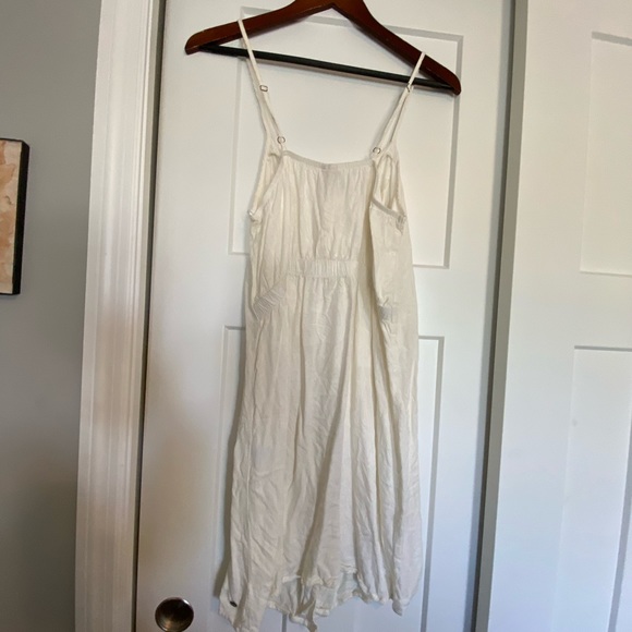 Beachy Roxy Dress! - Picture 2 of 3